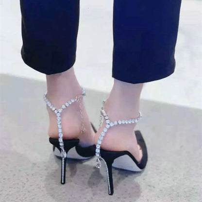 Pointy Rhinestones One-Line Buckle Sandals Women's Leather Crystal Pendant High Heels Fashion Diamond Pumps Wedding Shoes Kq8