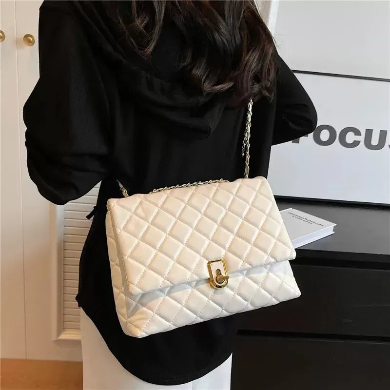 burminsa Quilted Large Chain Shoulder Bags For Women  Luxury Designer Crossbody Bags PU Leather Ladies Handbags Black White G53U#