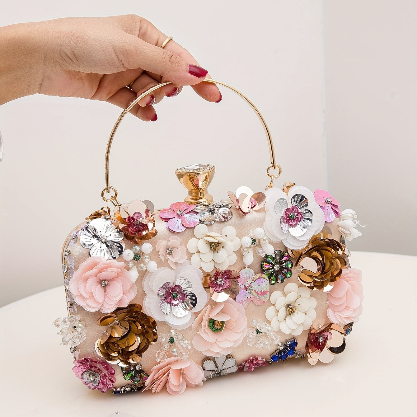 Mini Flower Decor Evening Bag, Elegant Rhinestone Clutch Bag, Women's Exquisite Dinner Bag For Party (19.99cm x 11.0cm x 4.5cm) For Carnaval